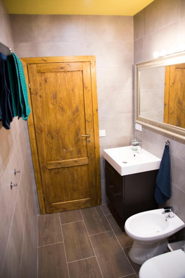 Luxurio With Baths Privatunterkunft