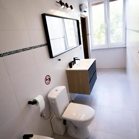 Luxurio Rooms With Baths Livorno Exterior photo